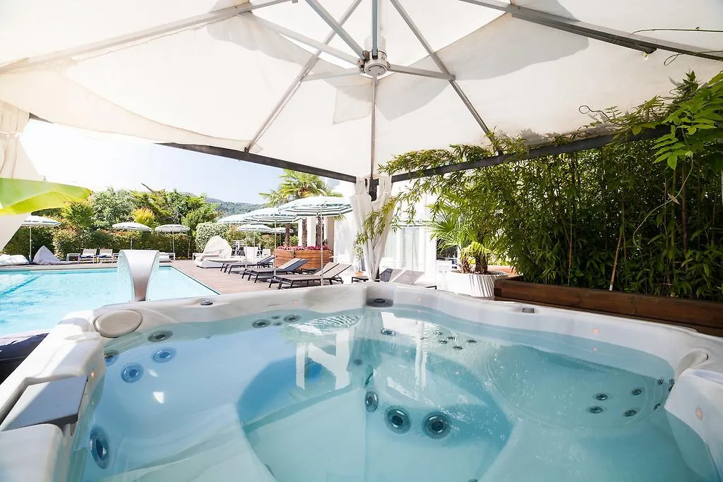 Tobago Hotel Garda
